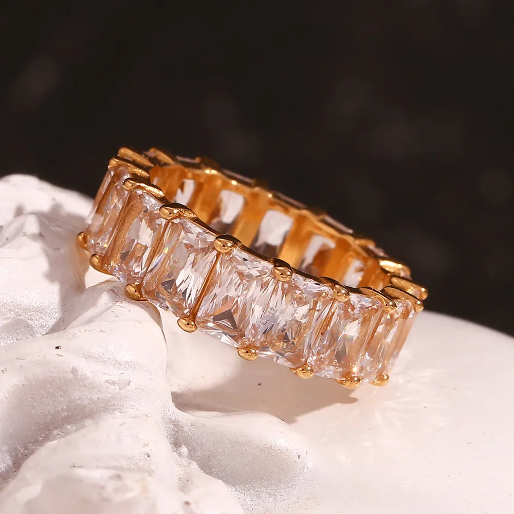 Geometric Eternity Ring
