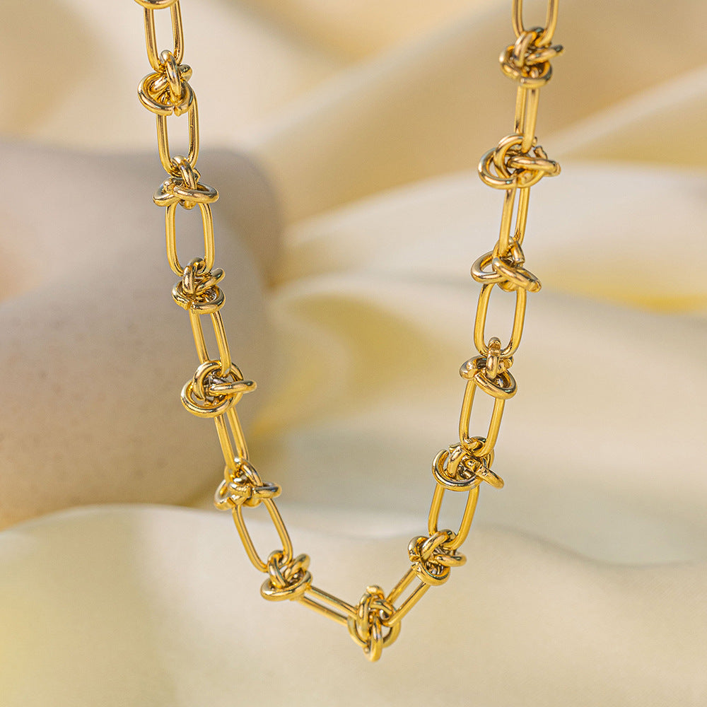 Barb Twist Link Chain