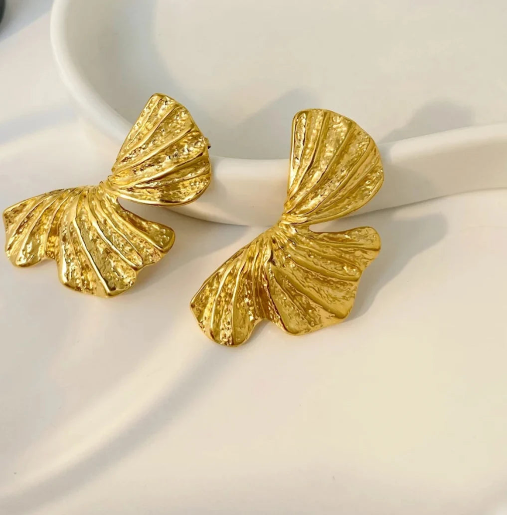 Leaf Drop Earrings