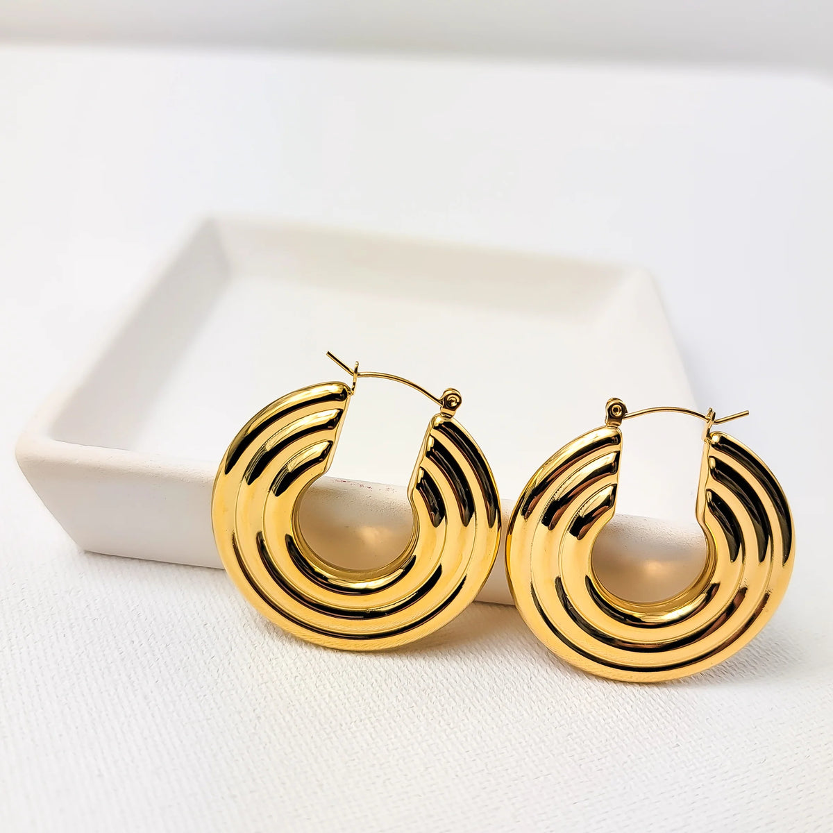 Spiral Wave Gold Hoop Earrings