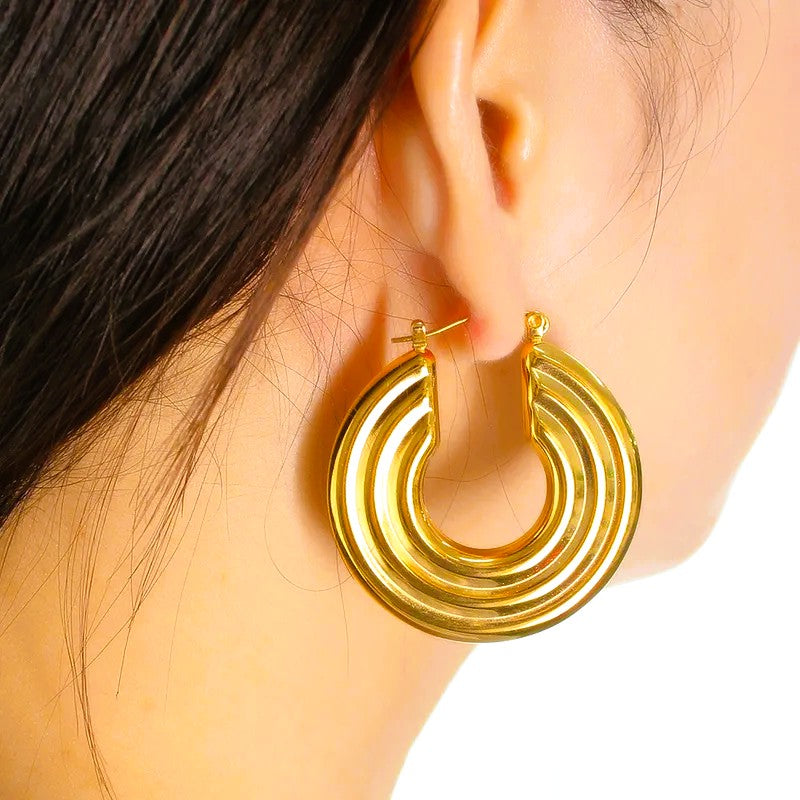 Spiral Wave Gold Hoop Earrings